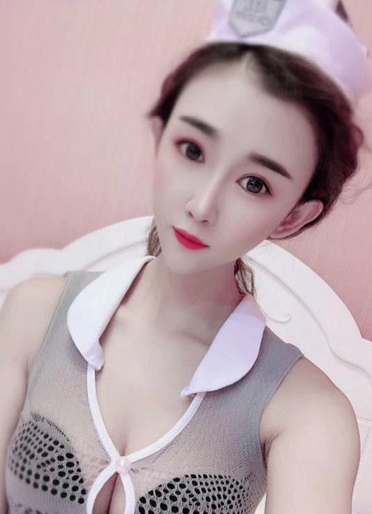 红光点点的照片