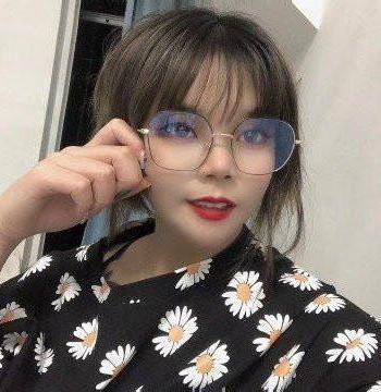 莉莉的照片