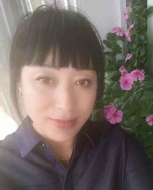 诱惑的笑的照片