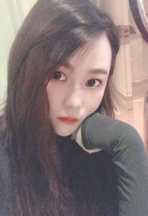 高傲孤单的照片