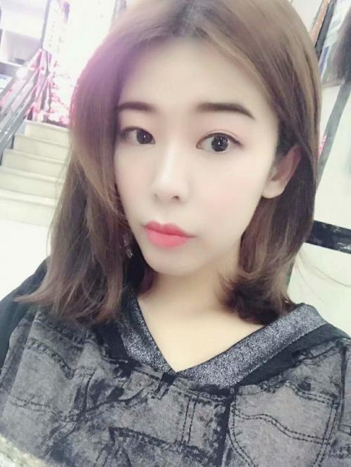 爱我别吝啬的照片