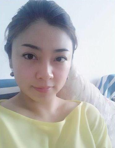 李小爱的照片