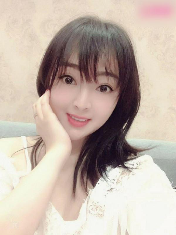 娜娜的照片
