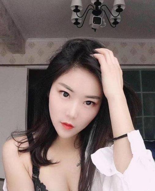 曦月晚风的照片