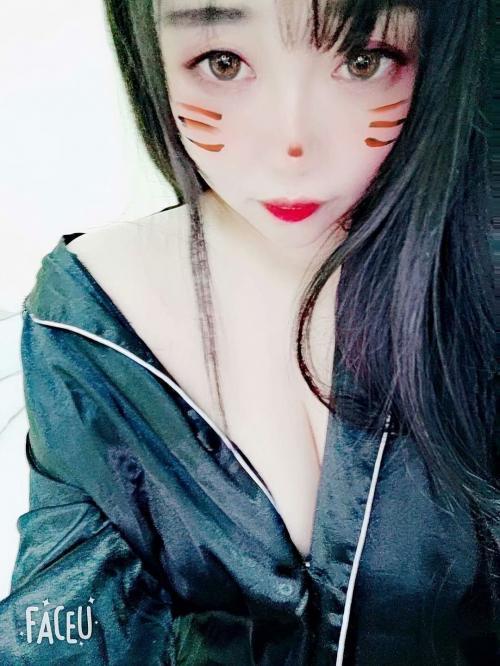 伪君子的照片