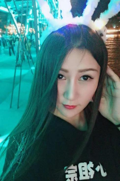 傻不妞秋的照片
