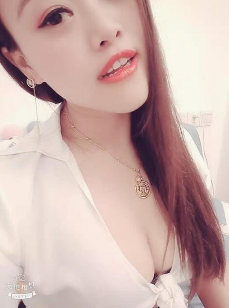 愿展翅翱翔的照片