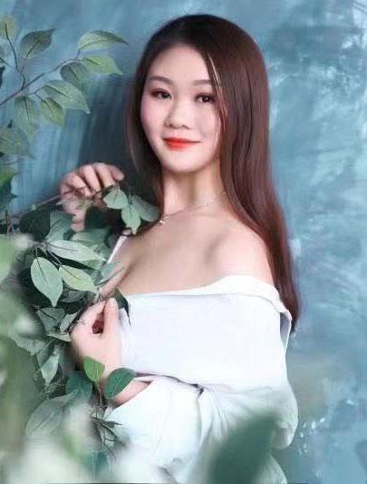 小曦的照片