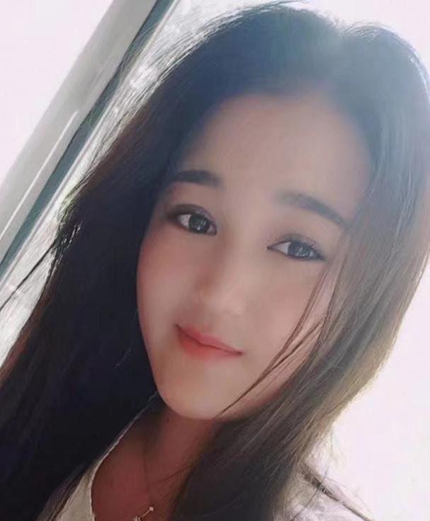 琳娜的照片