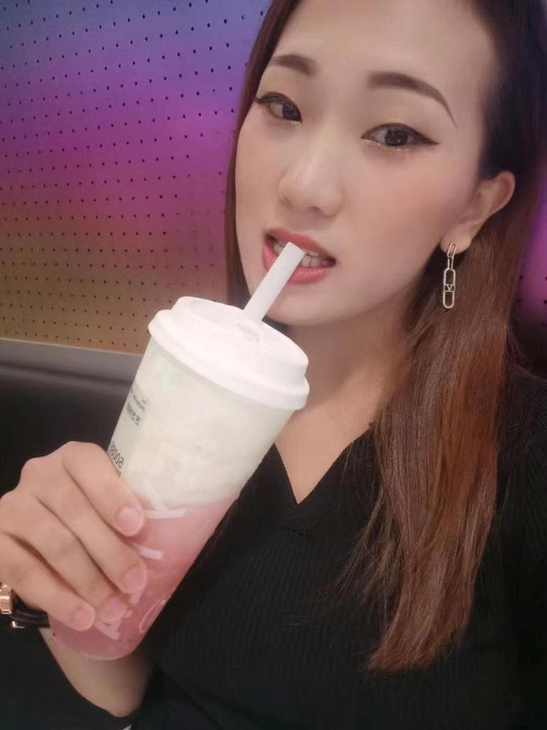 呵呵赫呵呵的照片