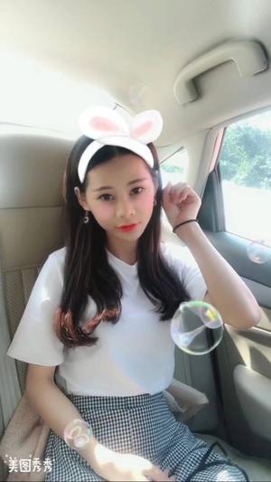 小美的照片