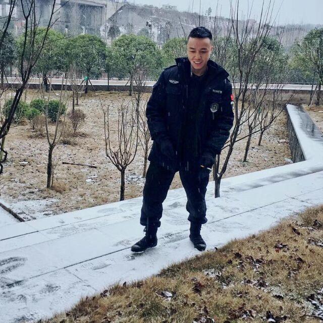 hugo123的照片