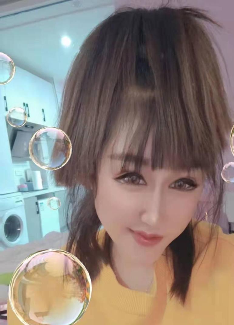 小伊伊的照片