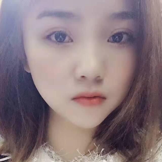 娜娜的照片