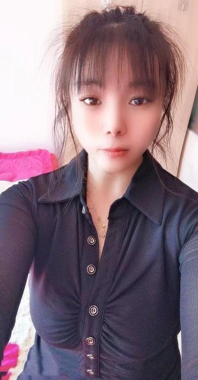甜甜姐姐的照片