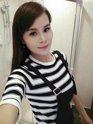佳佳的照片