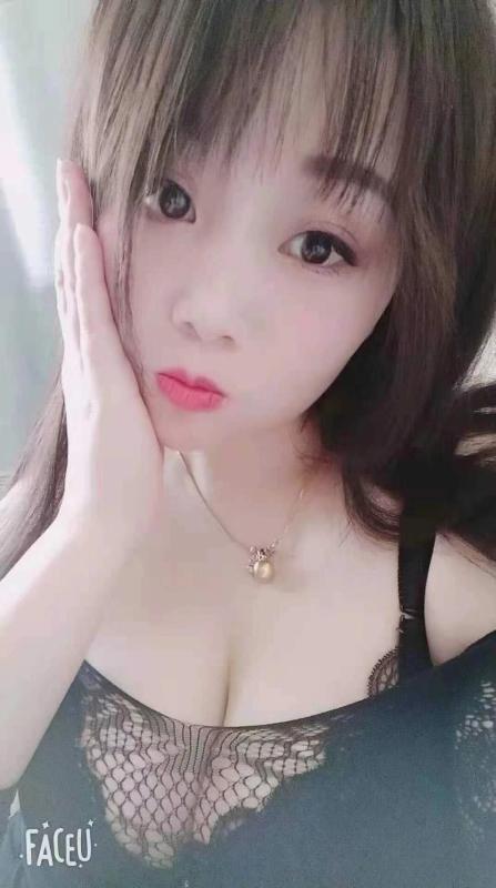 多情小拉拉的照片