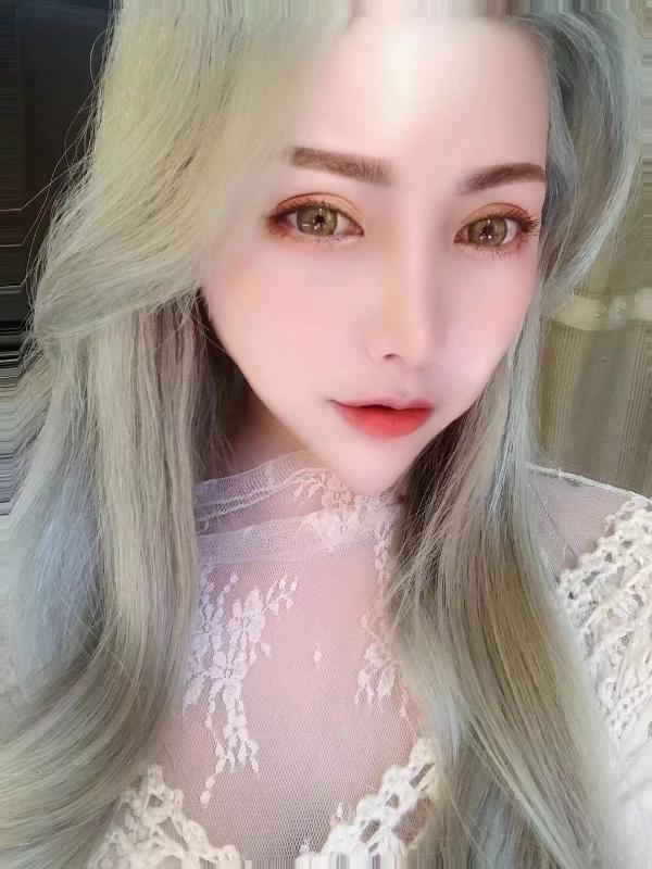 微笑的照片