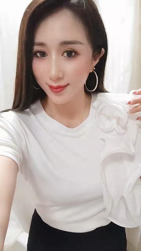 媚丽一生的照片