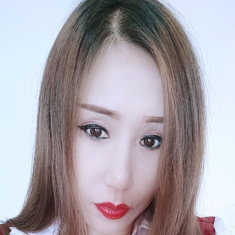 小女人的照片