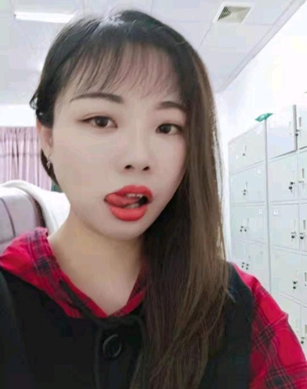 婉兮的照片
